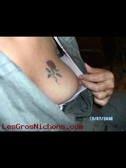 Photo des seins de valene